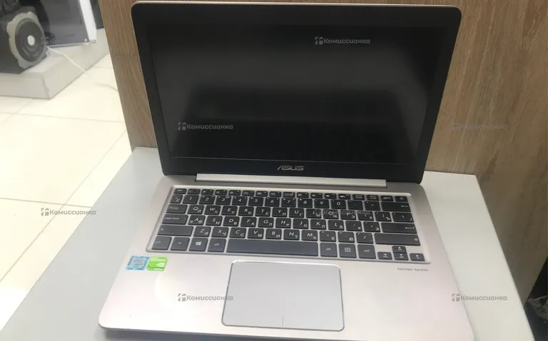 Ноутбук  ASUS