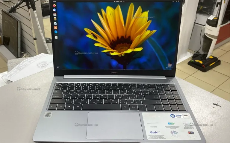 Ноутбук  Tecno megabook t1