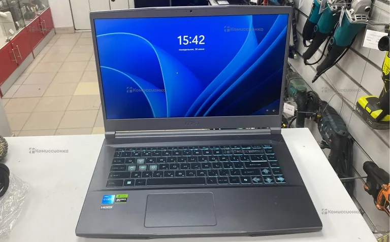 Ноутбук MSI Thin 15 B13UC