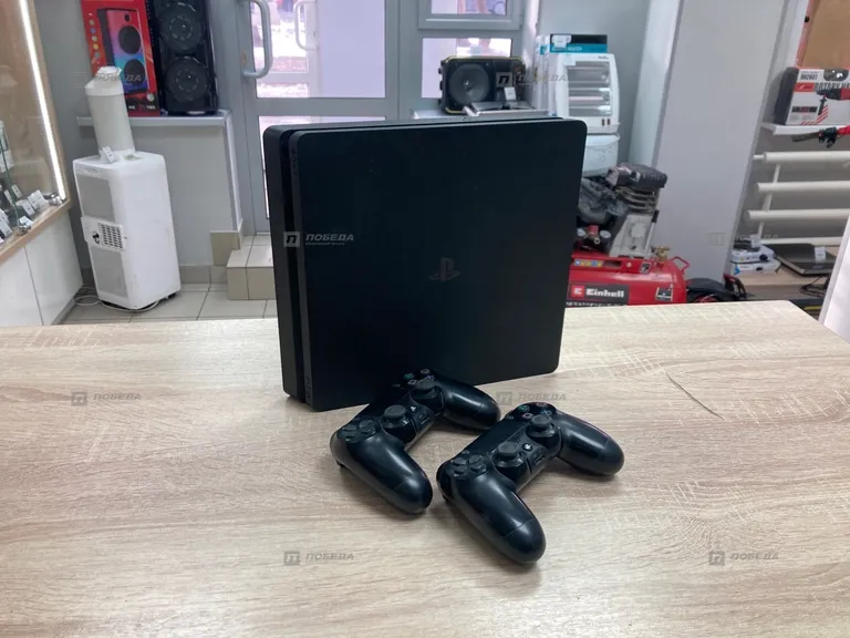 PS4. Slim 500Gb