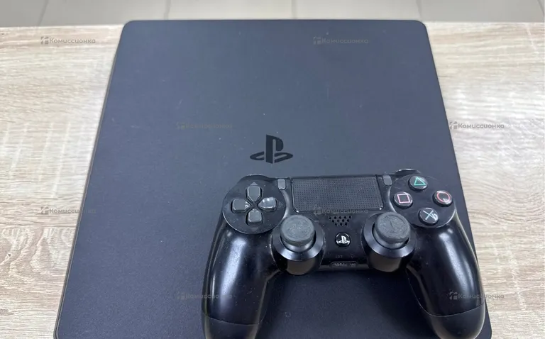Приставка PS4. slim 500 Gb