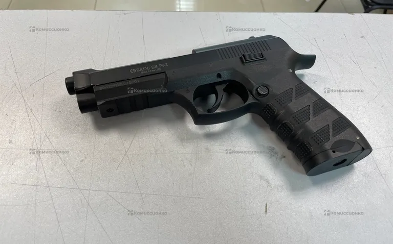 Пневматический пистолет EKOL ES P92