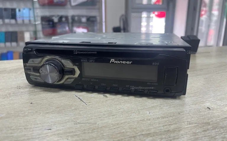 Автомагнитола  Pioneer DEH-1420UB
