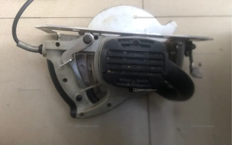 Дисковая пила ИНТЕРСКОЛ ДП-190/1600М