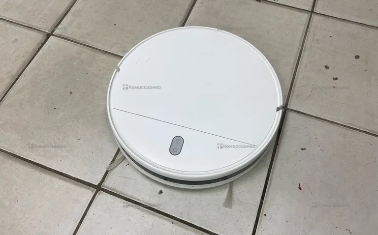 Пылесос  mi robot vacuum-Mop essential