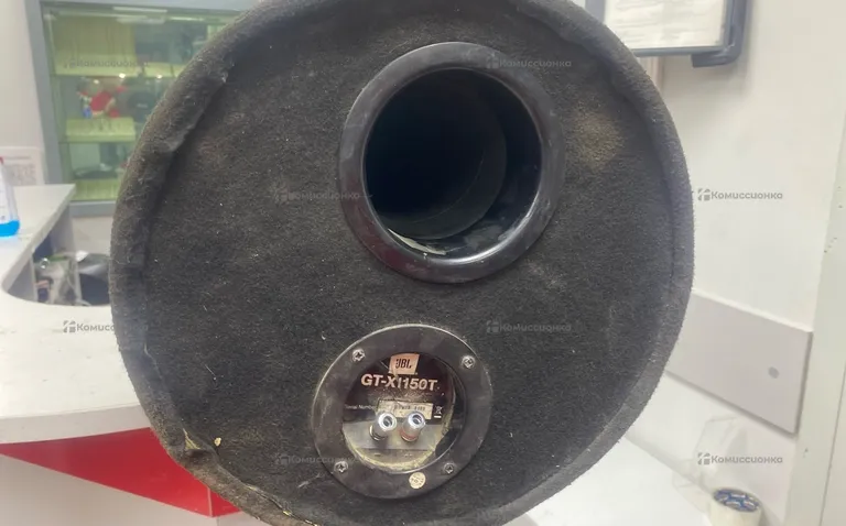 Сабвуфер  JBL 1150