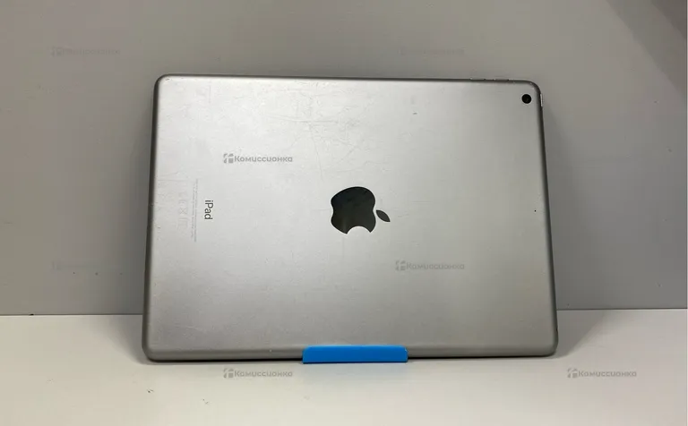 Планшет Apple Apple iPad 6 поколения 32GB