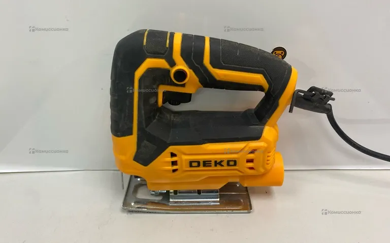Лобзик сетевой DKJS750