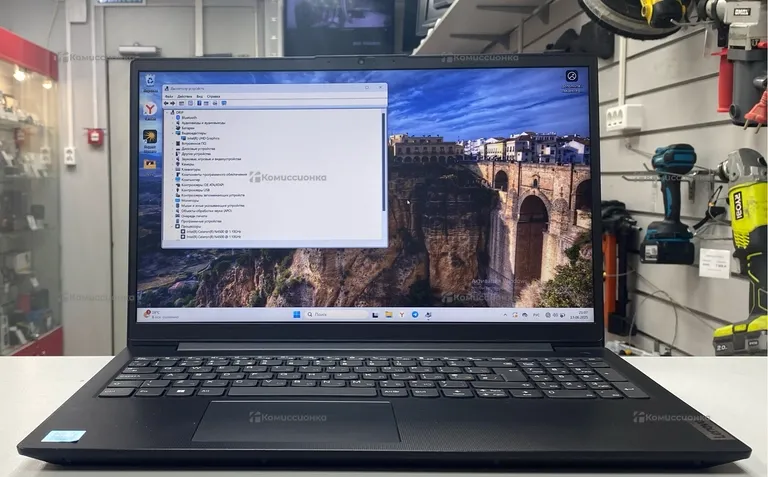 Ноутбук Lenovo V15 G2 lJL