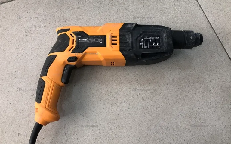 Перфоратор DEKO ZKH850W