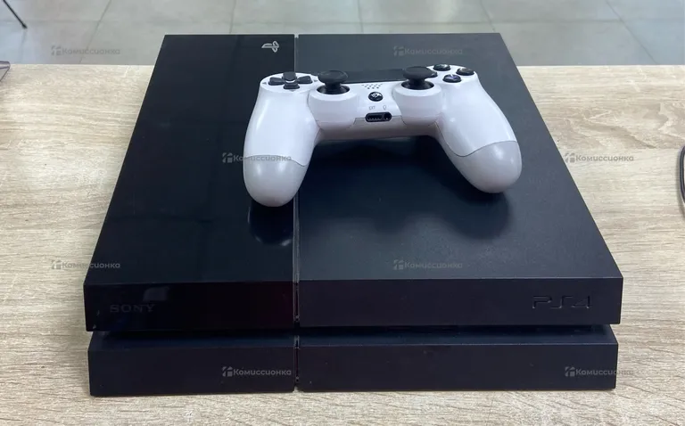 Приставка PS4. fat 500gb