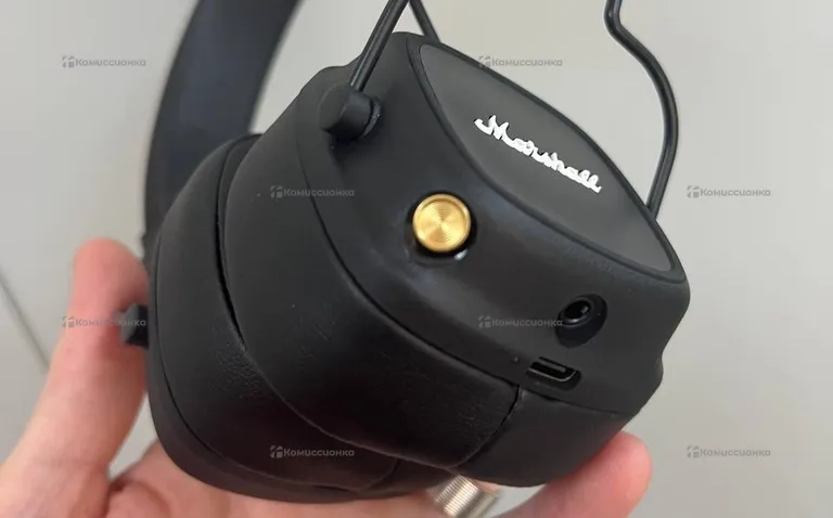 Наушники Marshall Major IV