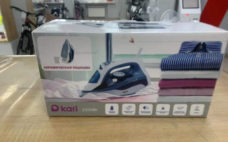 Утюг Kari e152