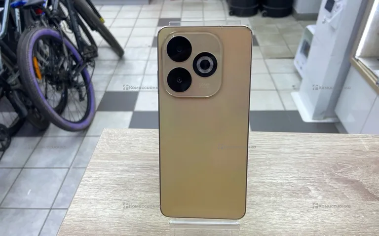Infinix smart 8 pro 4/64