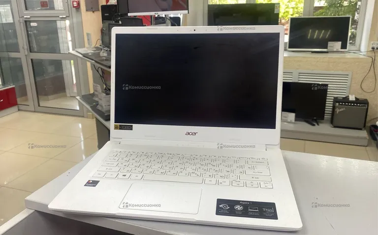 ноутбук acer aspire 1