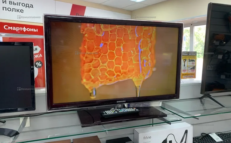 Телевизор Samsung UE32D4020NW