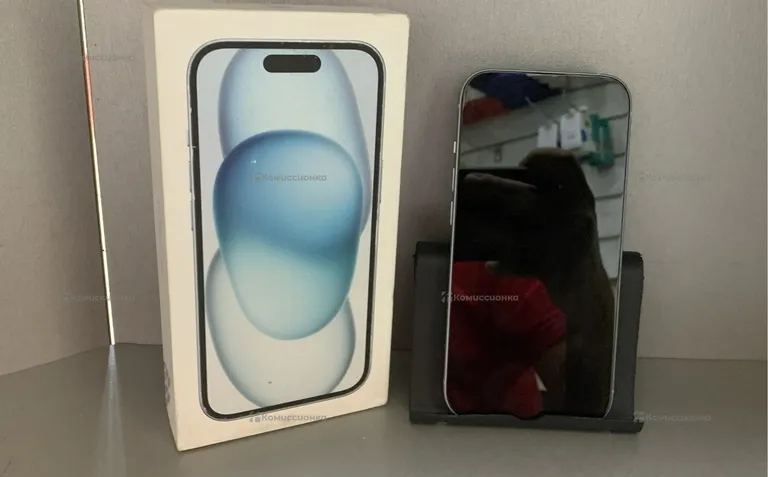 Apple iPhone 15 128Gb