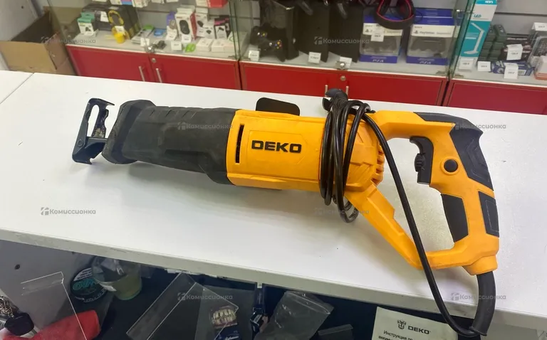 сабельная пила Deko DKRS1200