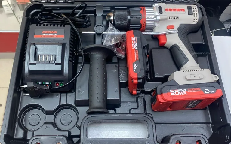 Аккумуляторный шуруповерт CROWN BL CT21090HMX-2 BMC