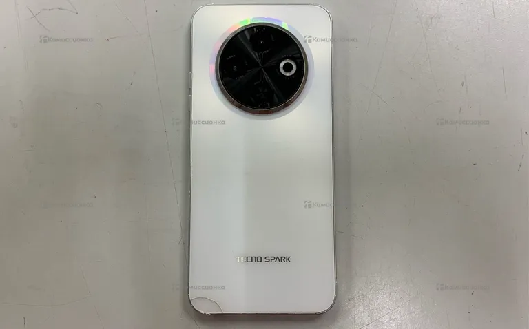 Tecno spark 30c 4/128