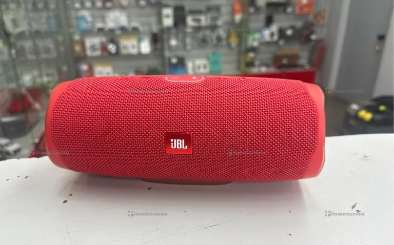 колонка JBL Charge 4
