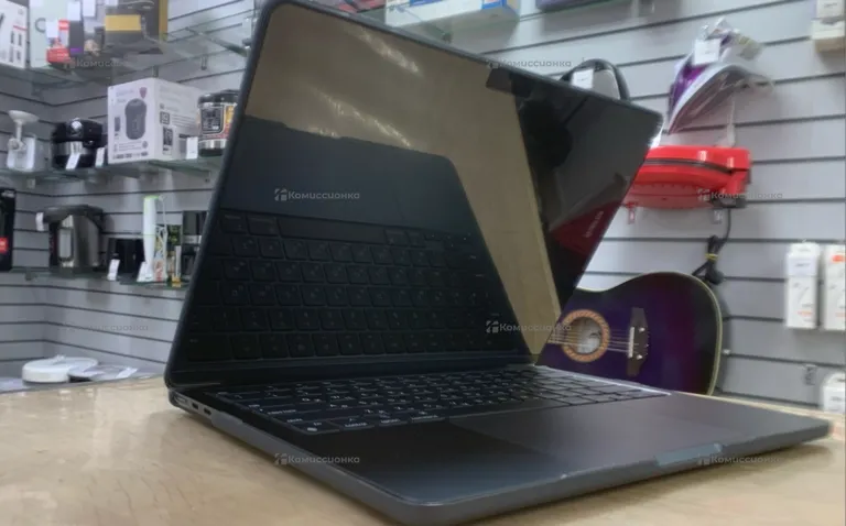 Ноутбук MacBook Air M2