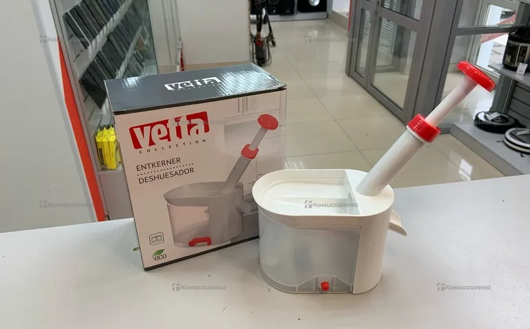 Удалитель косточек Vetta