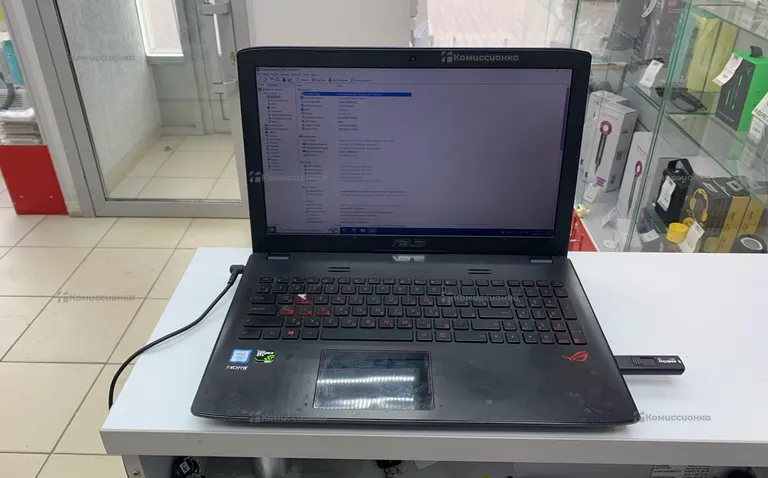 Ноутбук Asus