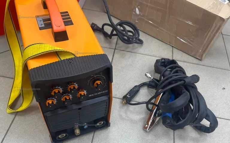 Сварог REAL TIG 200 P AC/DC