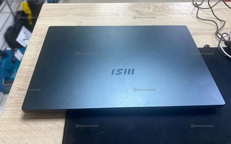 Ноутбук MSI Modern 15 A5M-089RU