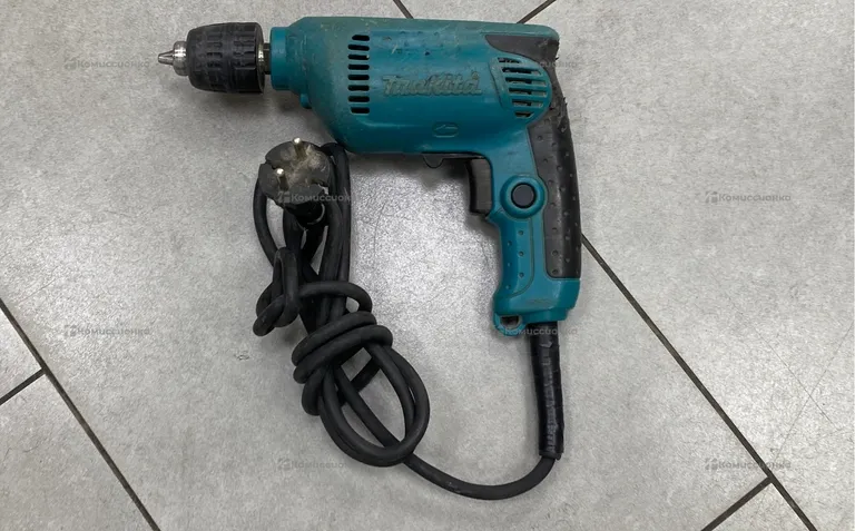 Сетевая дрель Makita 6413