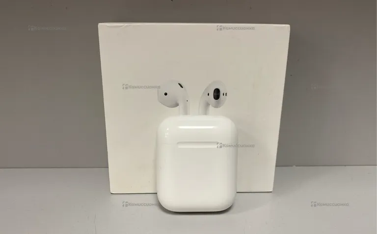 Наушники Apple AirPods