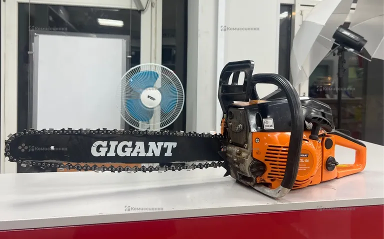 Бензопила Gigant GTSL-04