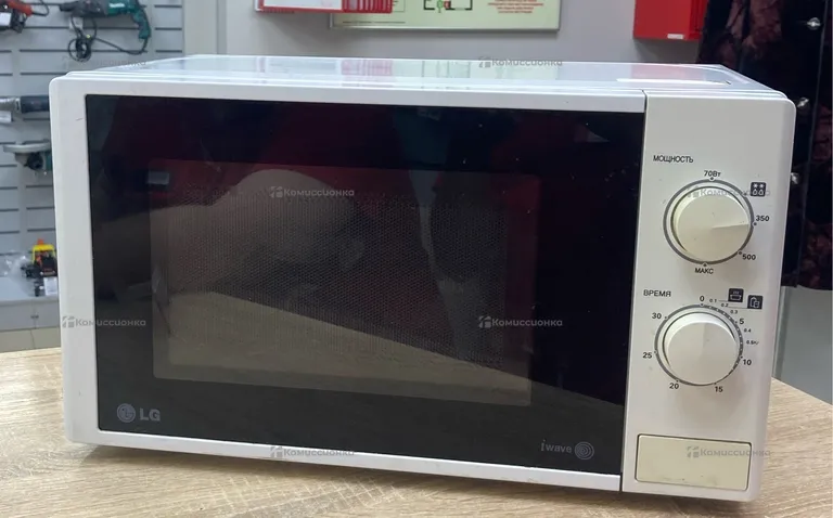 Микроволновая печь  LG