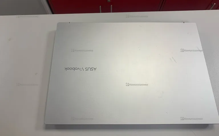 Ноутбук  vivobook ASUs m1403qa