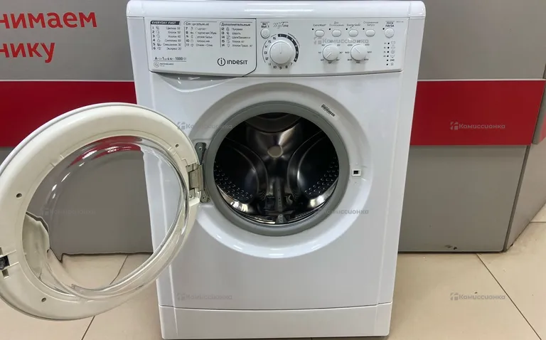 Стиральная машина Indesit EWUC 4105 Cis (4кг)