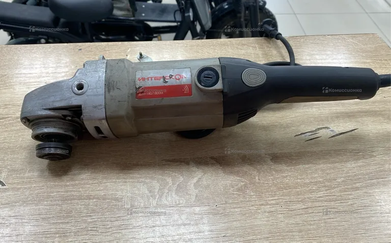 УШМ-180/1800М