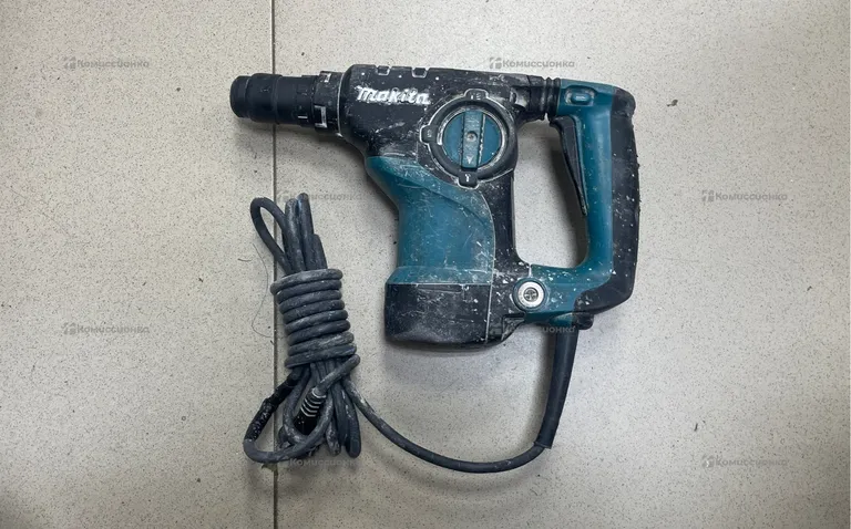 Перфоратор makita HR2811FT