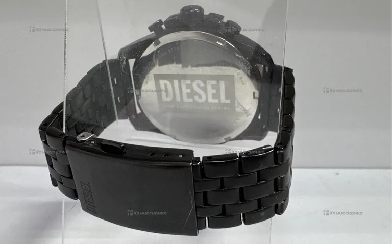 Часы DIESEL
