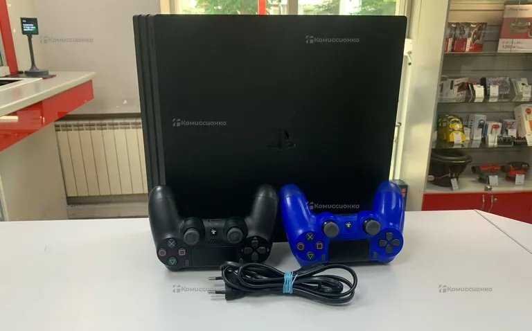 Приставка Sony PS4 Pro 1Tb