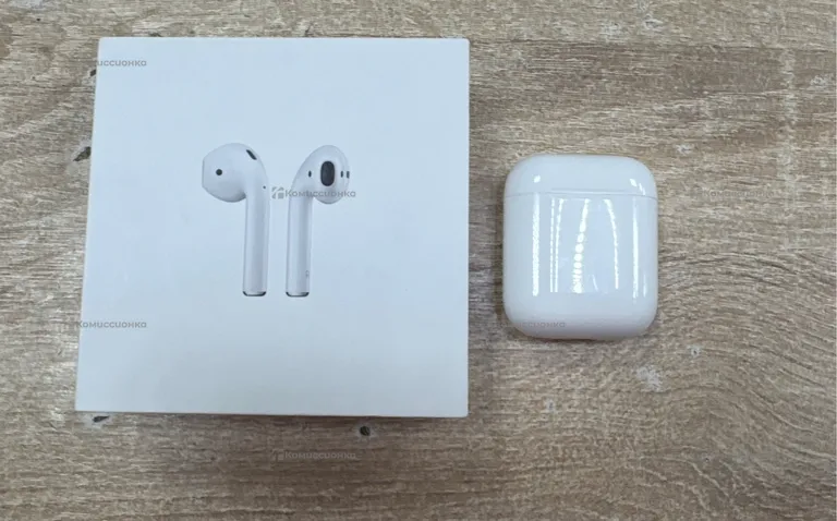 Наушники  Apple AirPods 2 charging case