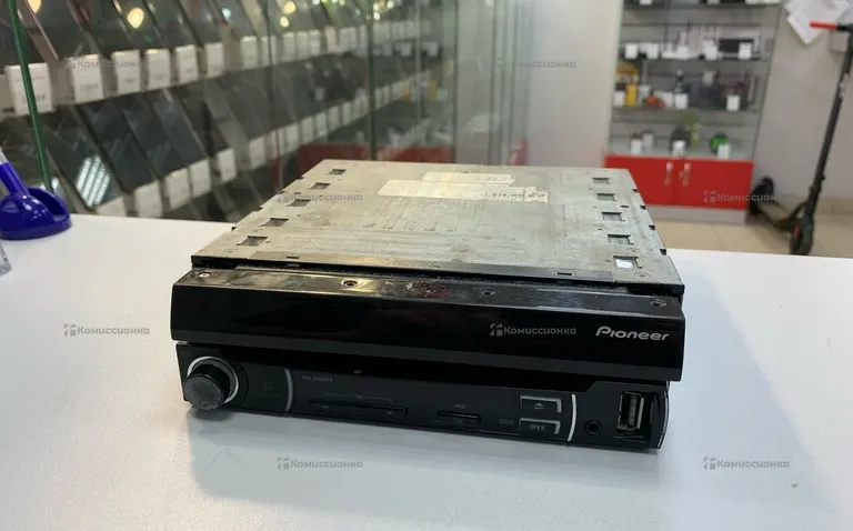 Автомагнитола Pioneer AVH-3500DVD
