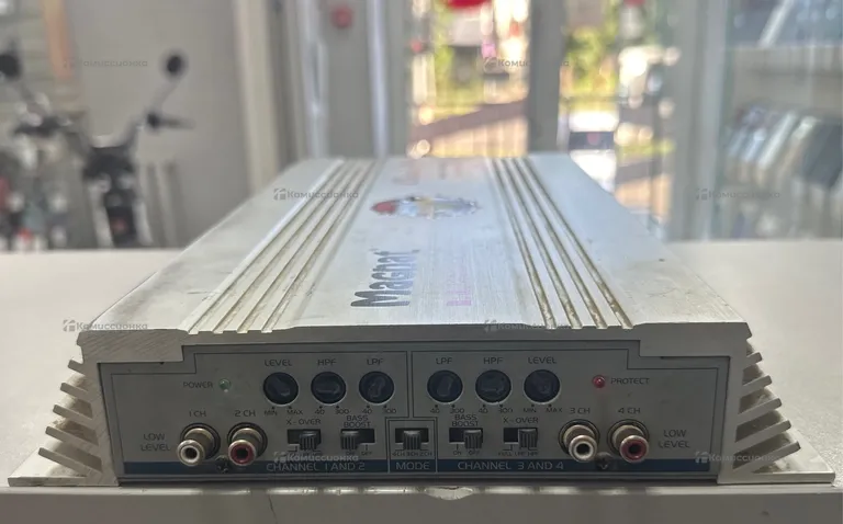 Усилитель MAGNAT R.A.P.B.U.L.L 4x140