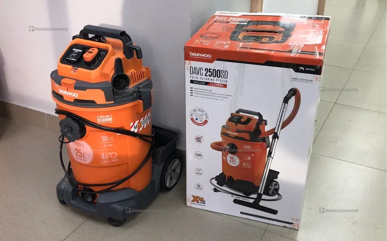 Пылесос  Daewoo Davc2500SD