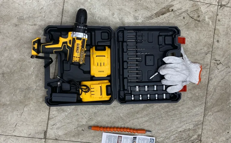 Ударный шуруповерт DeWalt Rx-36vcd