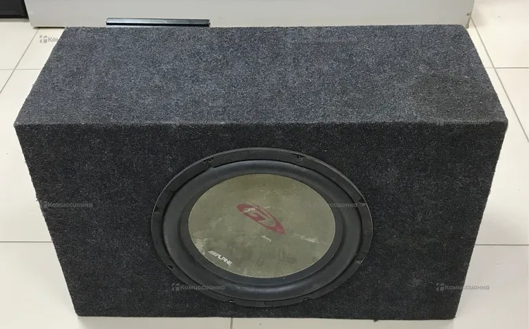 Сабвуфер  ALPINE 800w Peak