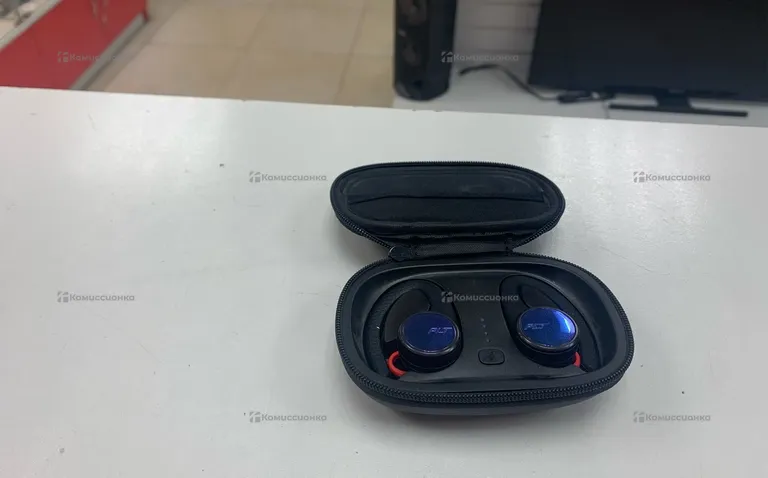 Наушники  Plantronics BackBeat Fit 3100