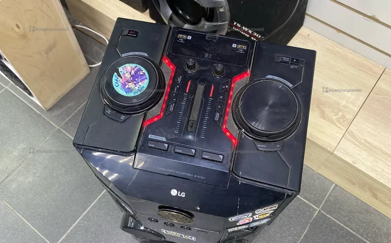 Минисистема LG XBOOM OM6560
