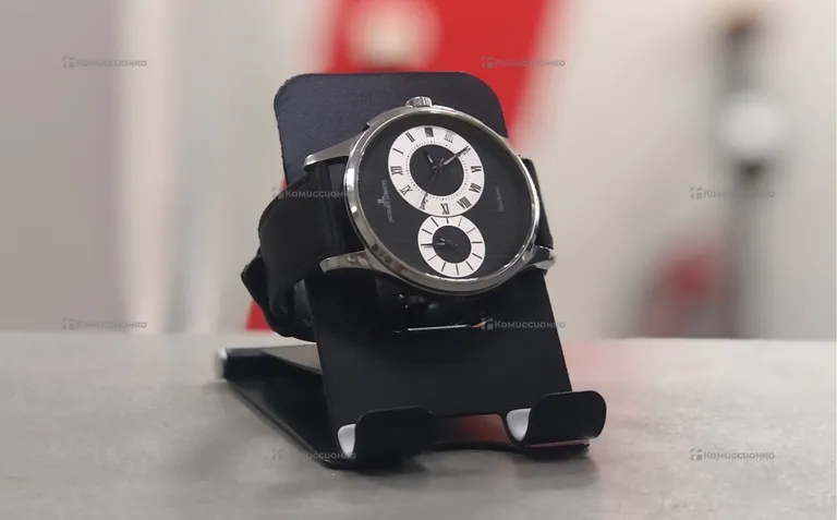 Часы  Jacques Lemans