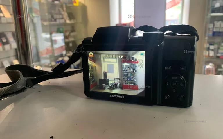 Фотоаппарат  Samsung wb100